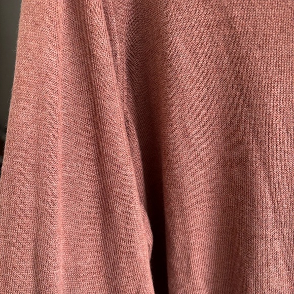 Zuda Ecovero Split Back Sweater Top Women's Size 1X Casual Athleisure NWT - Picture 6 of 15